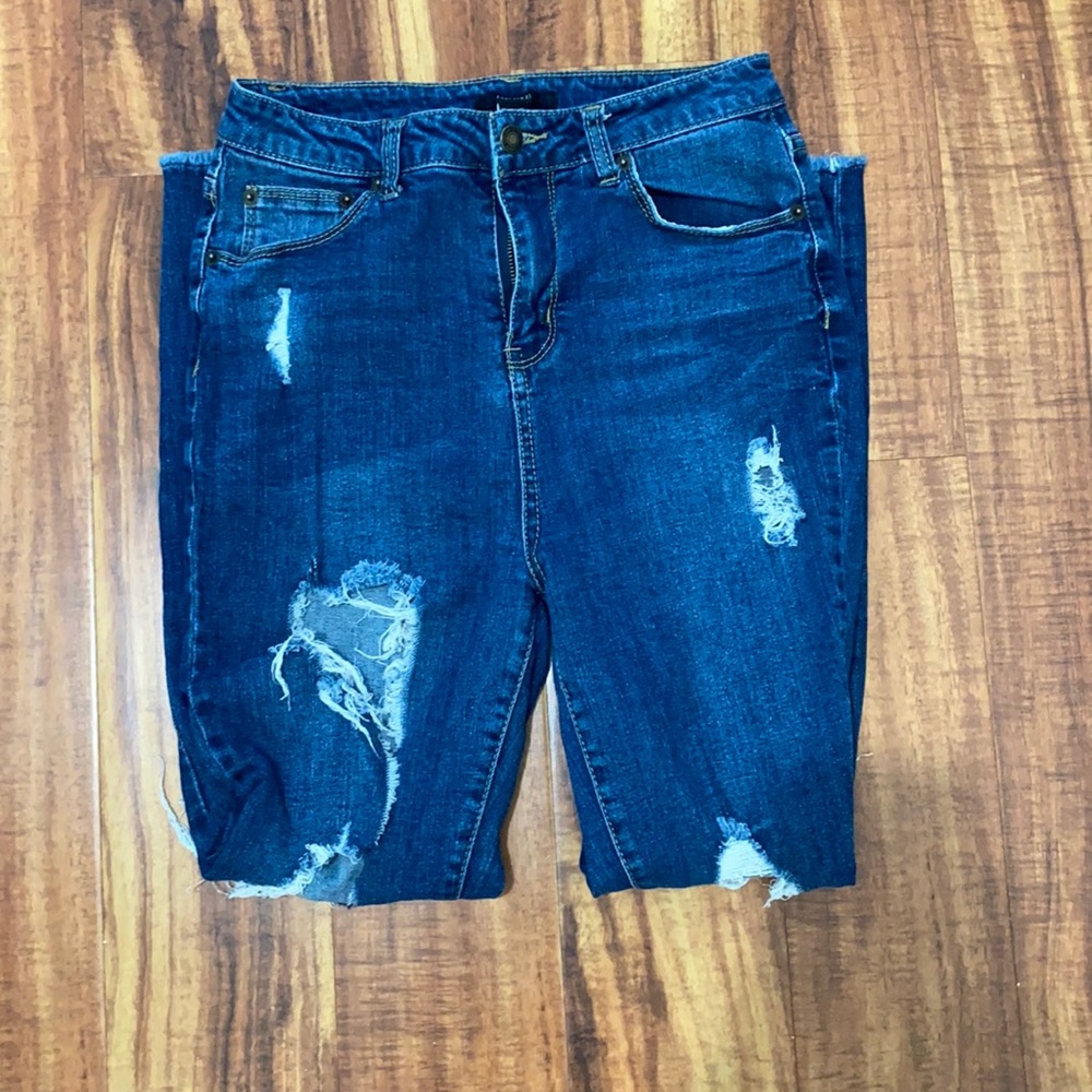 Ripped blue Jeans